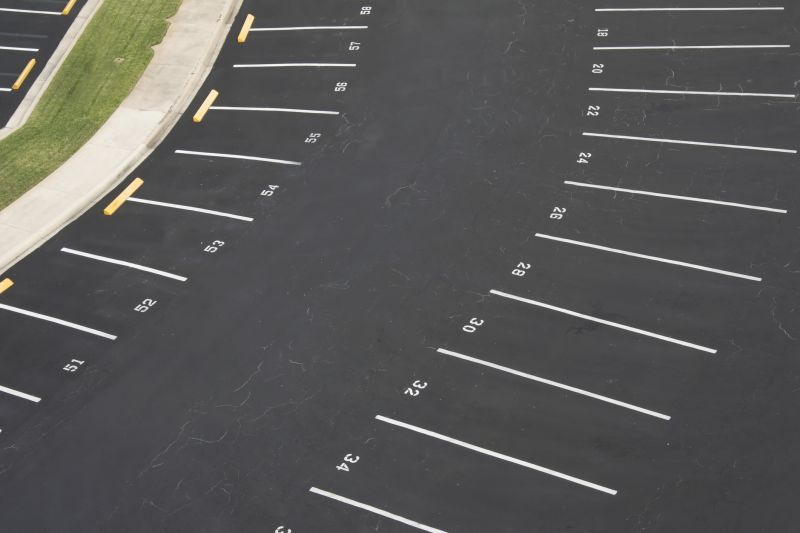 Asphalt Parking Lot Sealing in Sarasota, FL