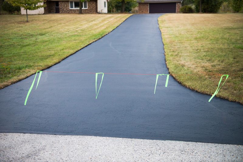 Blacktop Sealing in Tampa, FL